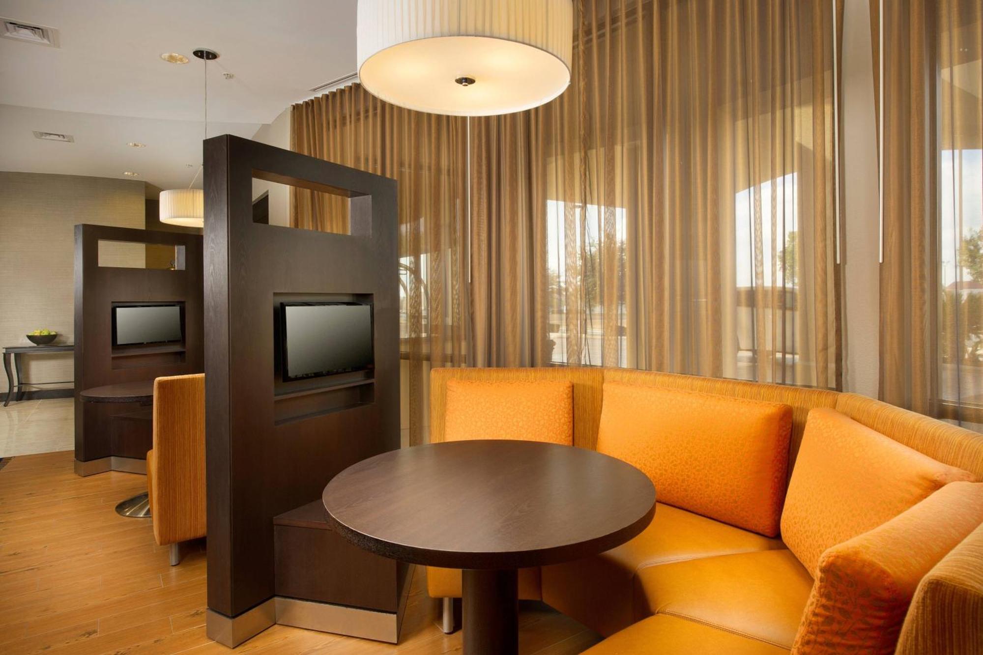 Courtyard By Marriott San Antonio Seaworld/Lackland Kültér fotó
